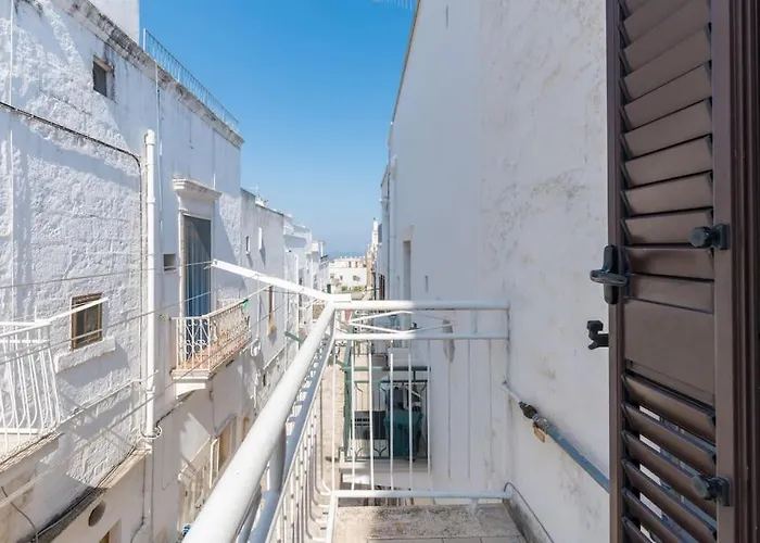 Casa Nido Stadthaus Mit Meerblick Terrasse Сasa de vacaciones Ostuni